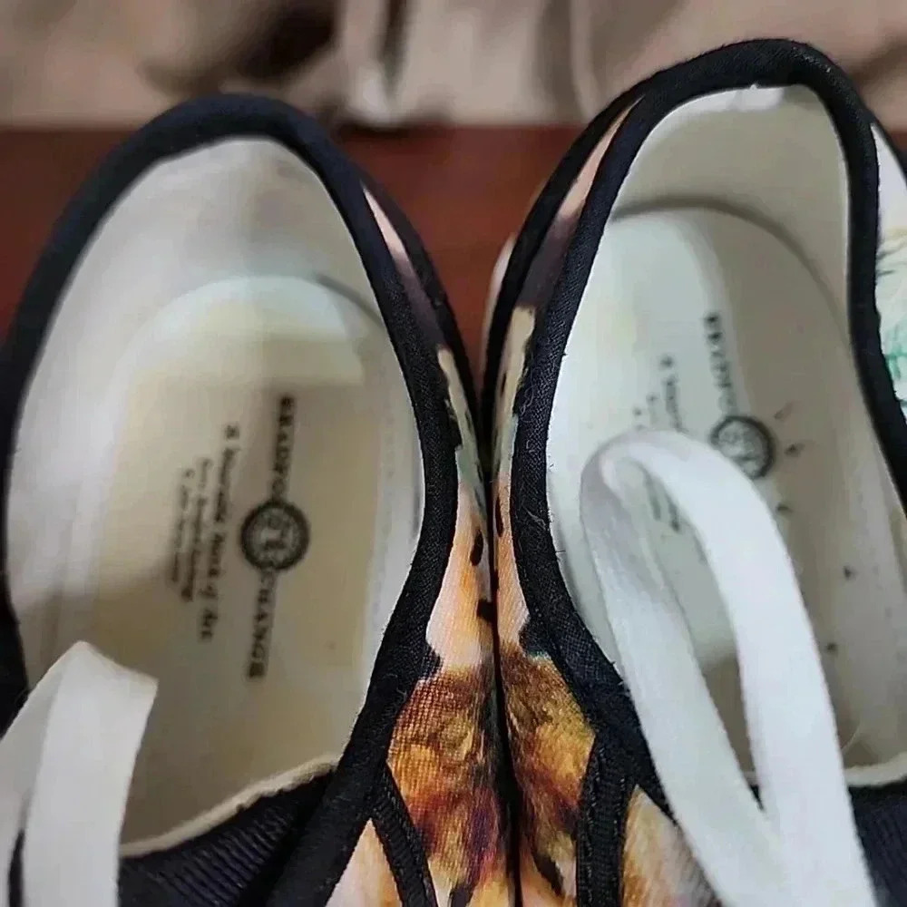 THE Bradford Exchange Animal Kingdom Canvas shoes. Size 8 - Picture 7 of 16